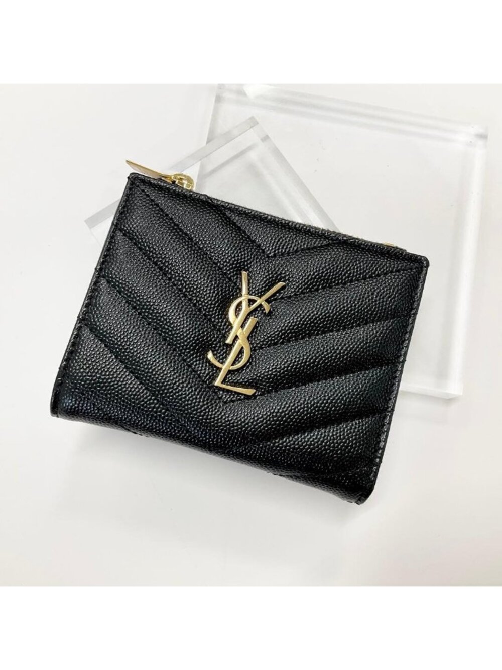 Saint Laurent Leather 2 Parts Stitch YSL Logo Quilted Wallet - Picture 1 of 10
